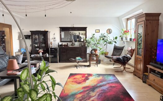 Etagenwohnung in Mannheim zu vermieten.