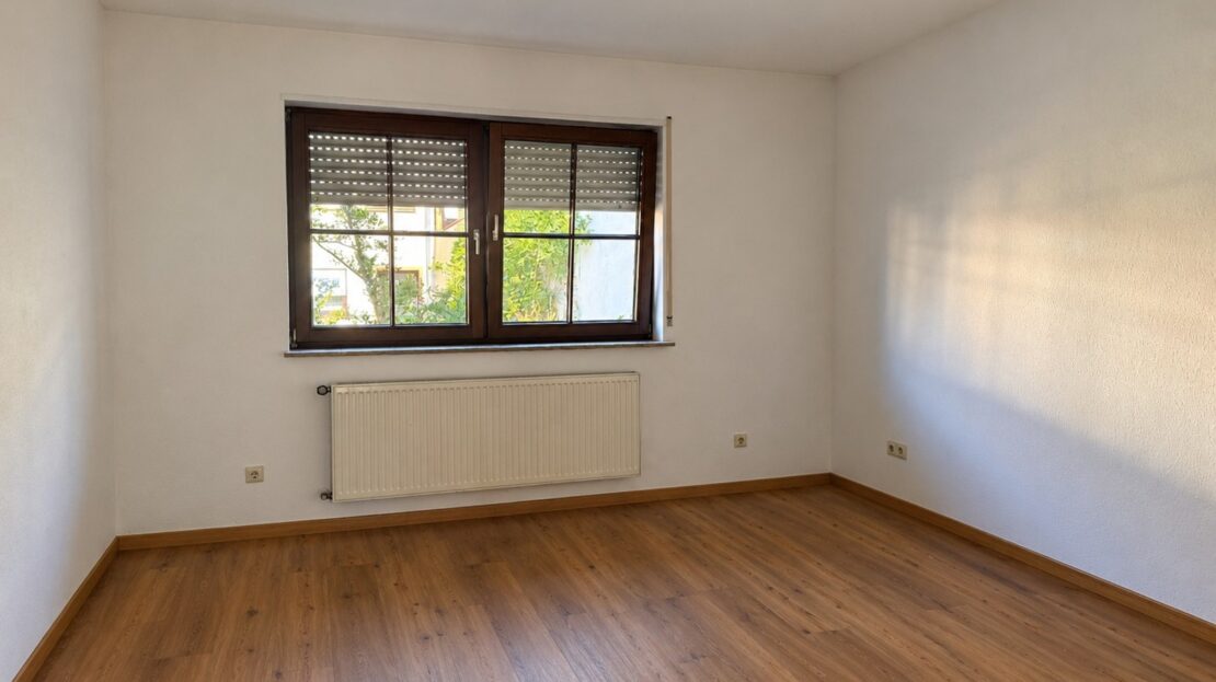 Neckarau-Zentrum, ruhige Innenhoflage - Photo 2
